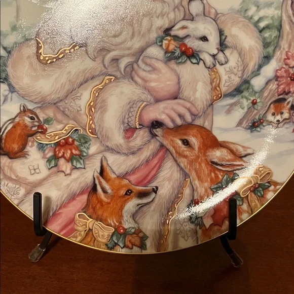 Fitz and Floyd Vintage, Santa with Animals Plate, 1996 - Picture 4 of 8